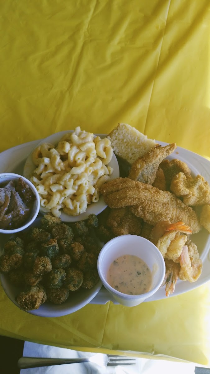 Nana J's Soulful Kitchen Photo 6